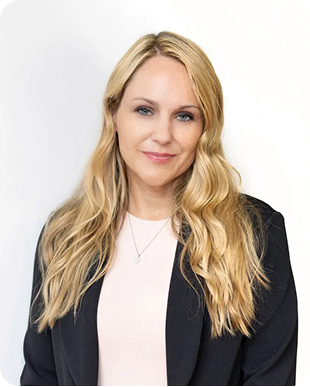 Headshot of Brandy Thompson
