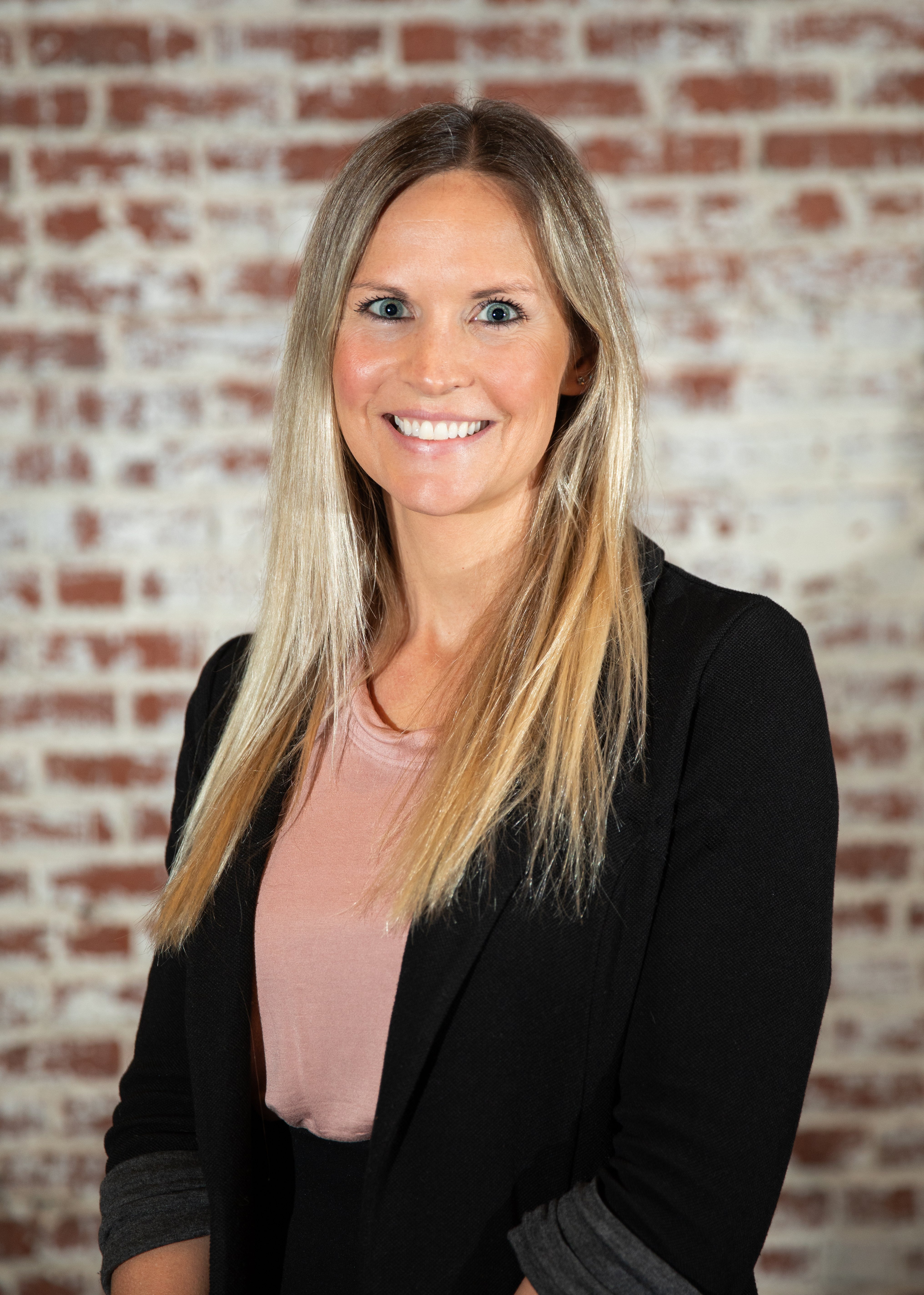 Headshot of Jessica Deines